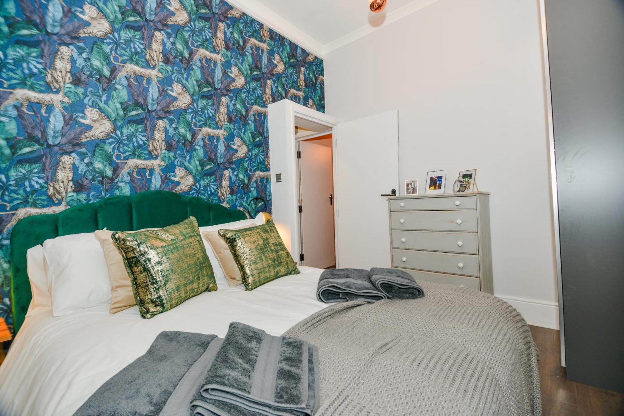 Cosy 1 Bedroom Home For Small Families Londyn Zewnętrze zdjęcie